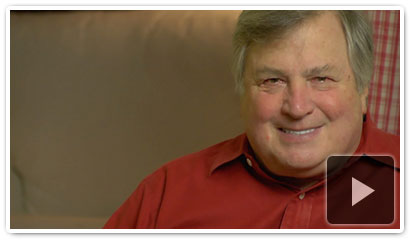 The Solutions Series: Stopping Illegal Immigration - Dick Morris TV: Lunch Alert!